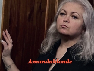 Amandablonde