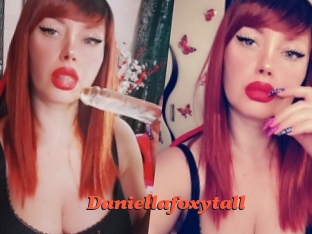 Daniellafoxytall