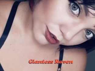 Giantess_Raven
