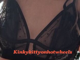 Kinkykittyonhotwheels