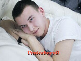 Urniceboyvil
