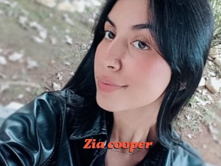 Zia_cooper